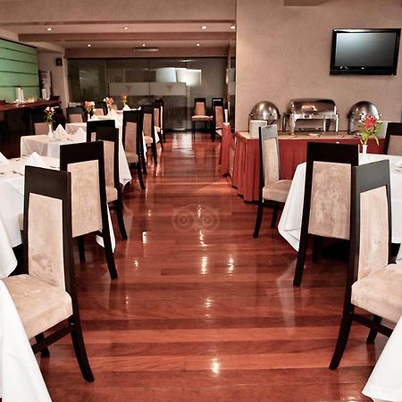 Thunderbird Hotel Fiesta & Casino Lima Bagian luar foto