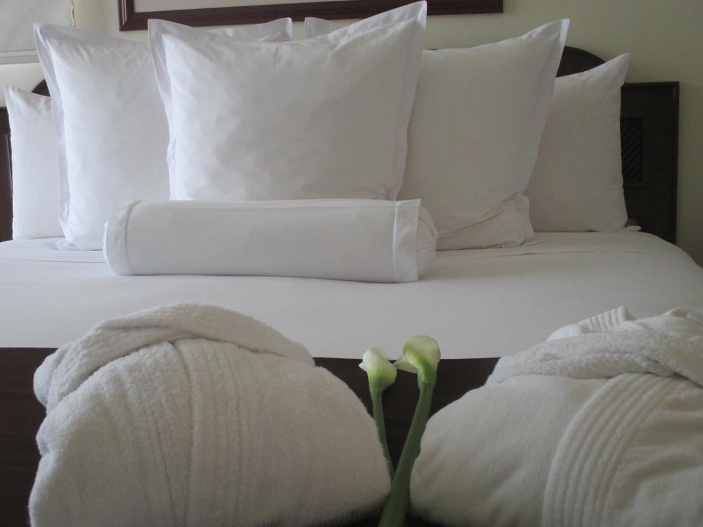 Thunderbird Hotel Fiesta & Casino Lima Bagian luar foto