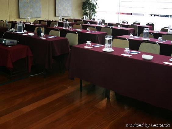 Thunderbird Hotel Fiesta & Casino Lima Bisnis foto