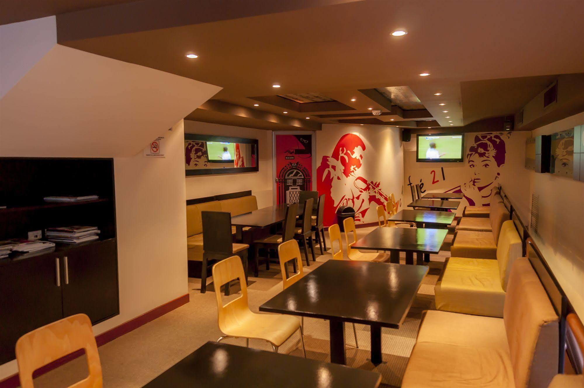 Thunderbird Hotel Fiesta & Casino Lima Bagian luar foto